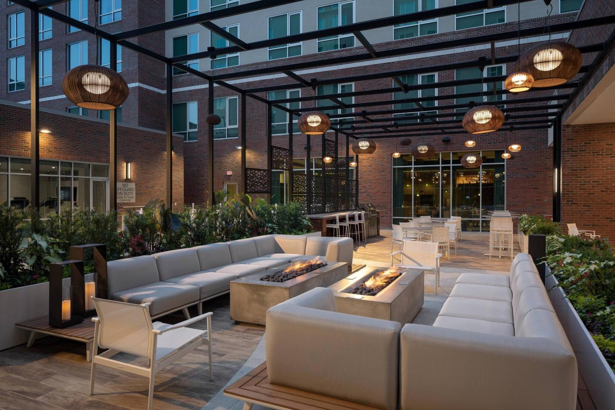 Springhill Suites By Marriott Greenville Downtown Extérieur photo