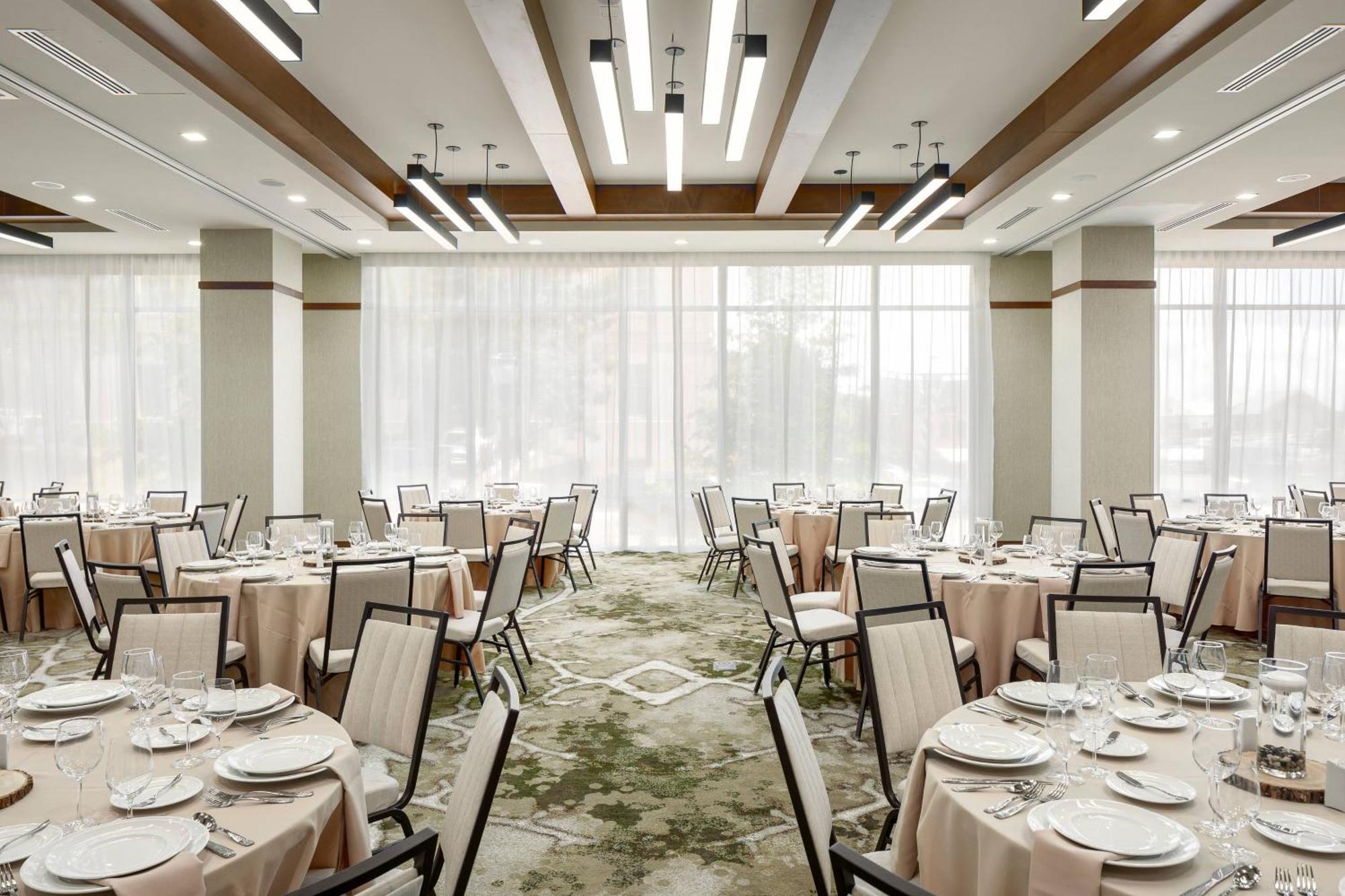 Springhill Suites By Marriott Greenville Downtown Extérieur photo