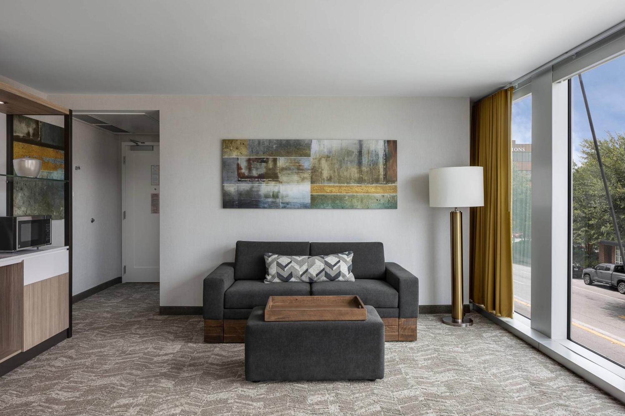 Springhill Suites By Marriott Greenville Downtown Extérieur photo